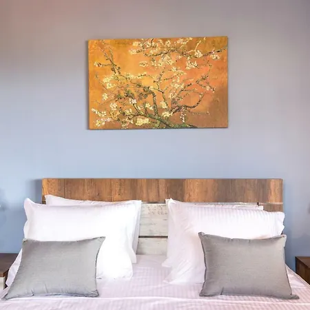 Velpina Apartment *